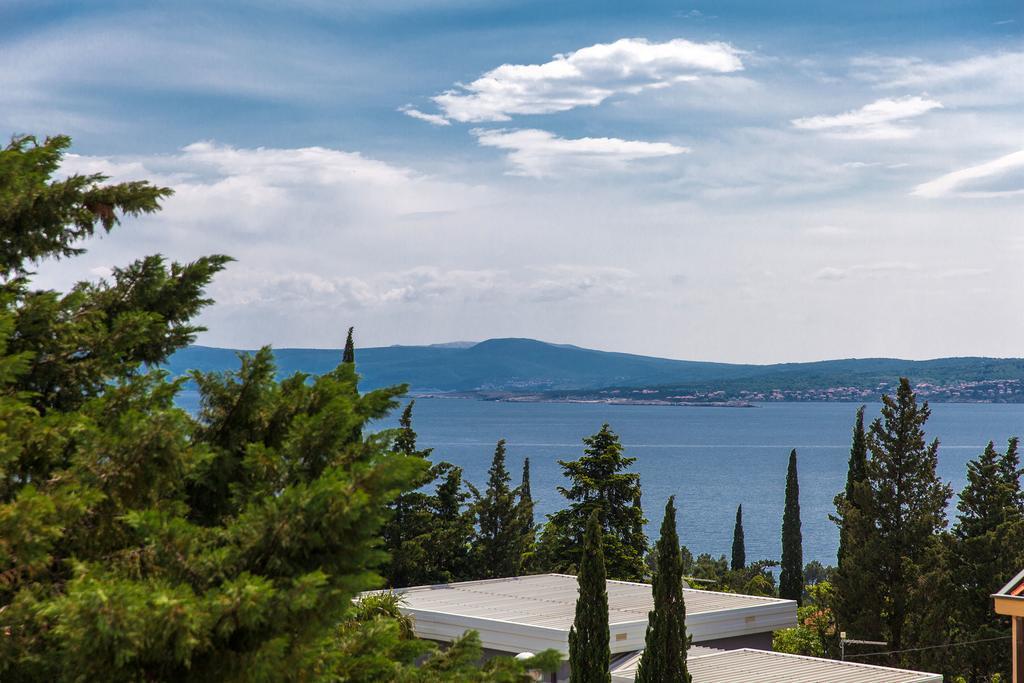 Apartments Casa Bianca Crikvenica Exterior photo